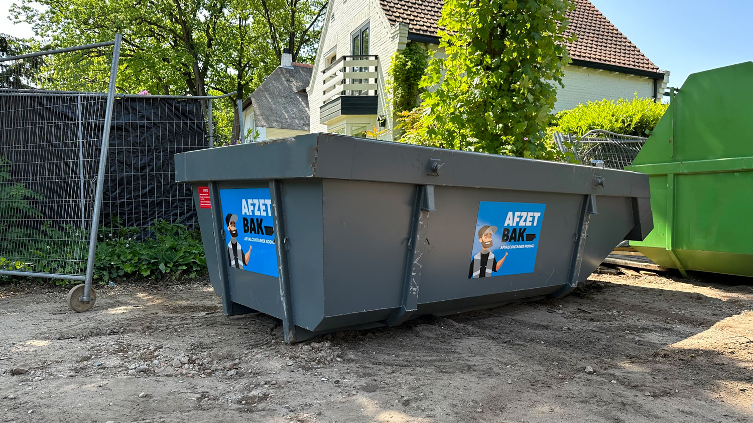 Geplaatste container van Afzetbak.nl